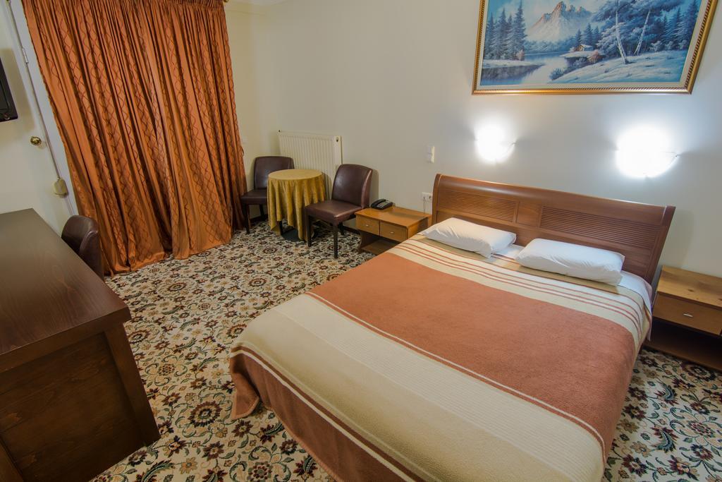 Hotel Alexandros Doxato Exteriör bild
