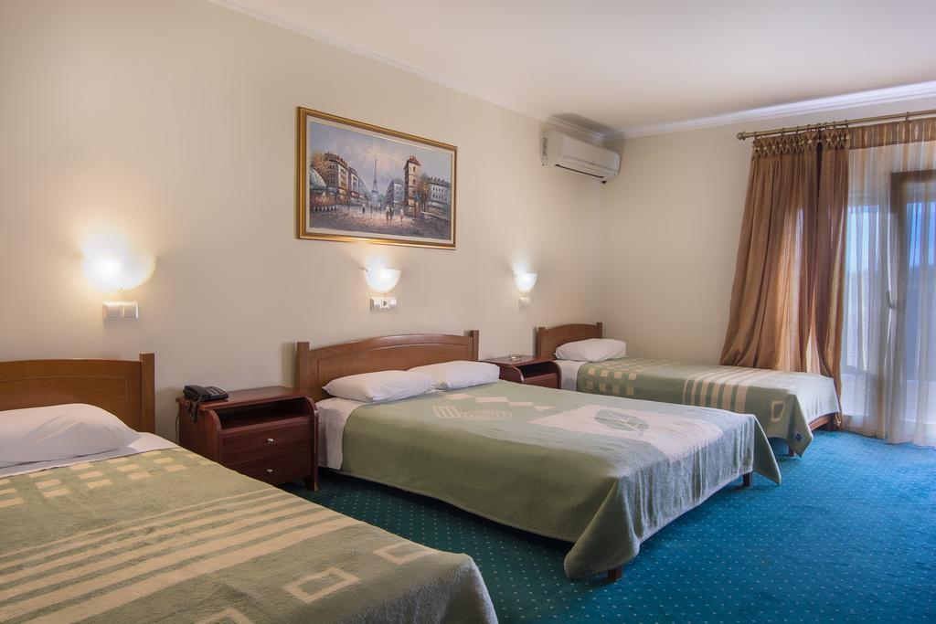 Hotel Alexandros Doxato Exteriör bild